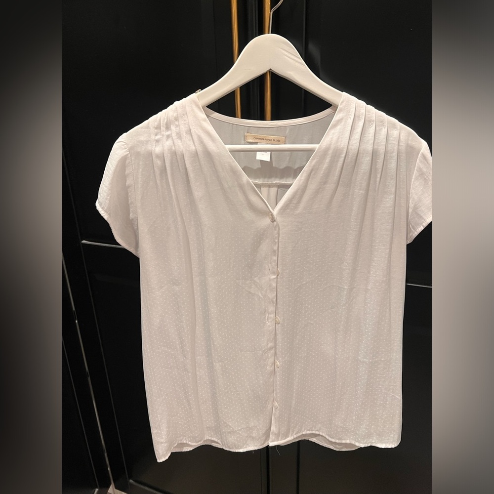 Canyon river blues white top in small